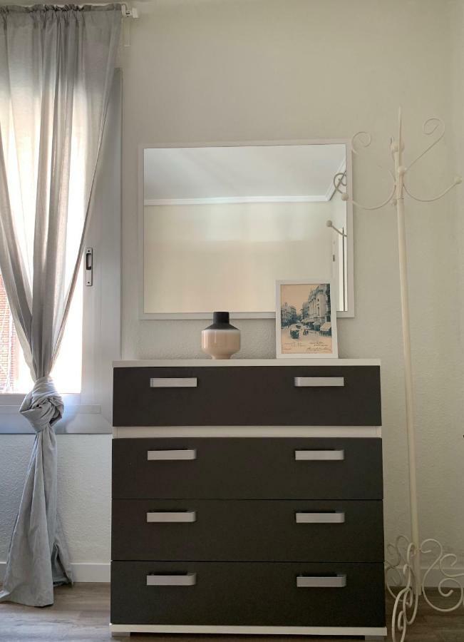 Slow Room Valencia Βαλένθια Εξωτερικό φωτογραφία